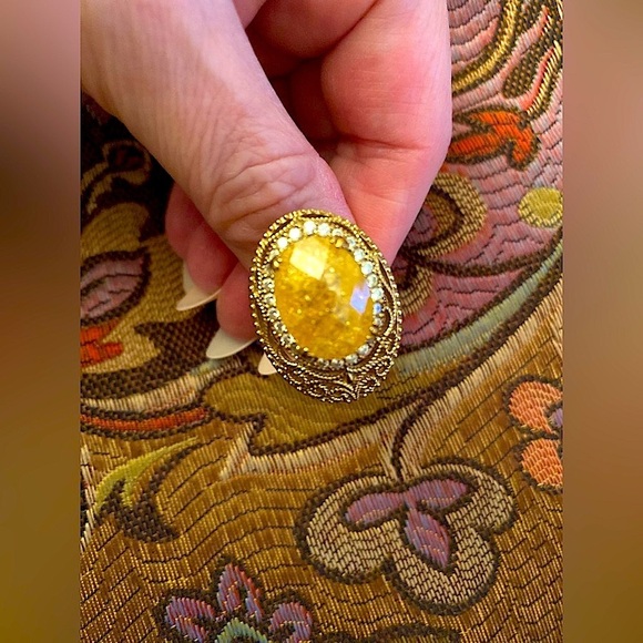 Ctirine filigree sterling silver  ring w/ cubic zirconia stones 💛 - Picture 3 of 8